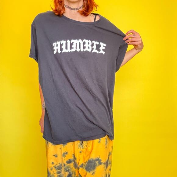 Brooklyn Vertical Black Gothic Humble Graphic Tee XXL - Picture 6 of 6